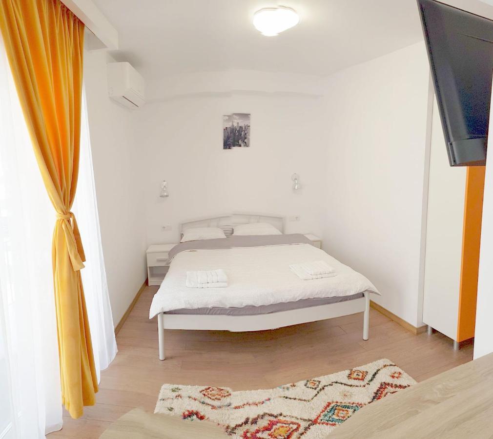 Apartament 6 Budiu Târgu-Mureş Esterno foto
