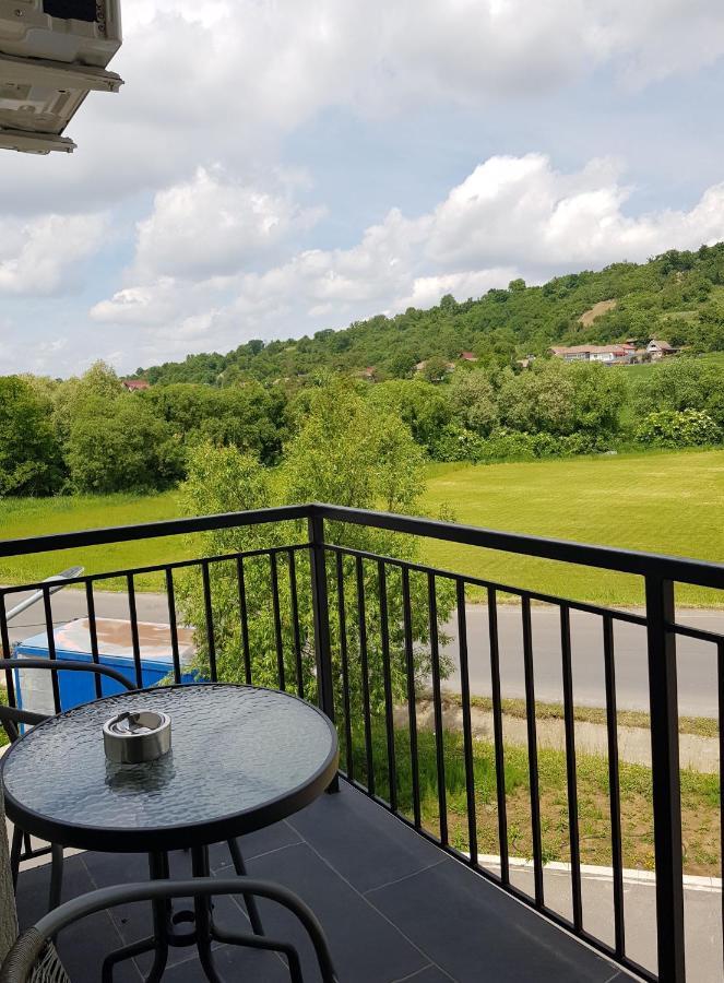 Apartament 6 Budiu Târgu-Mureş Esterno foto